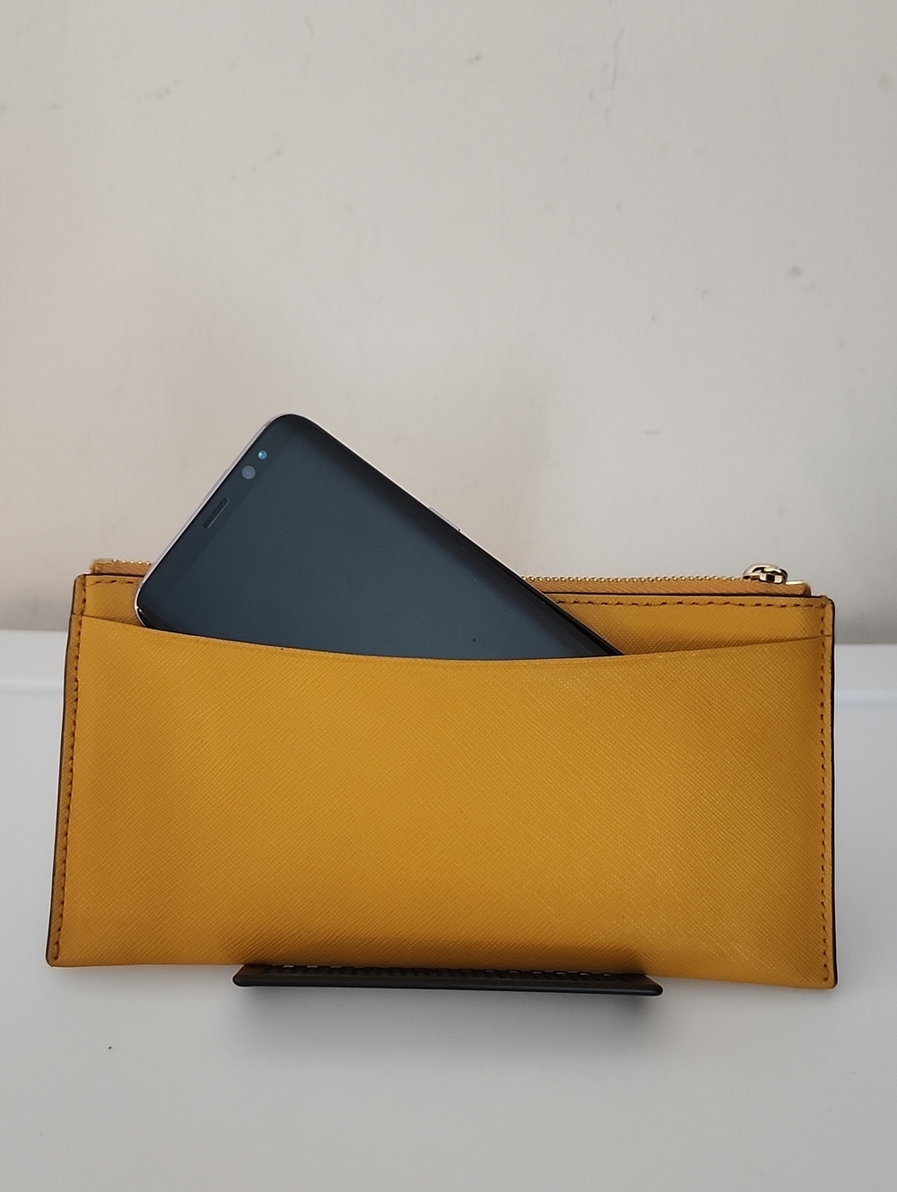 Karl Lagerfeld Paris Amour Crossbody w/Free Michael Kors Card Holder/Wallet - Picture 15 of 16